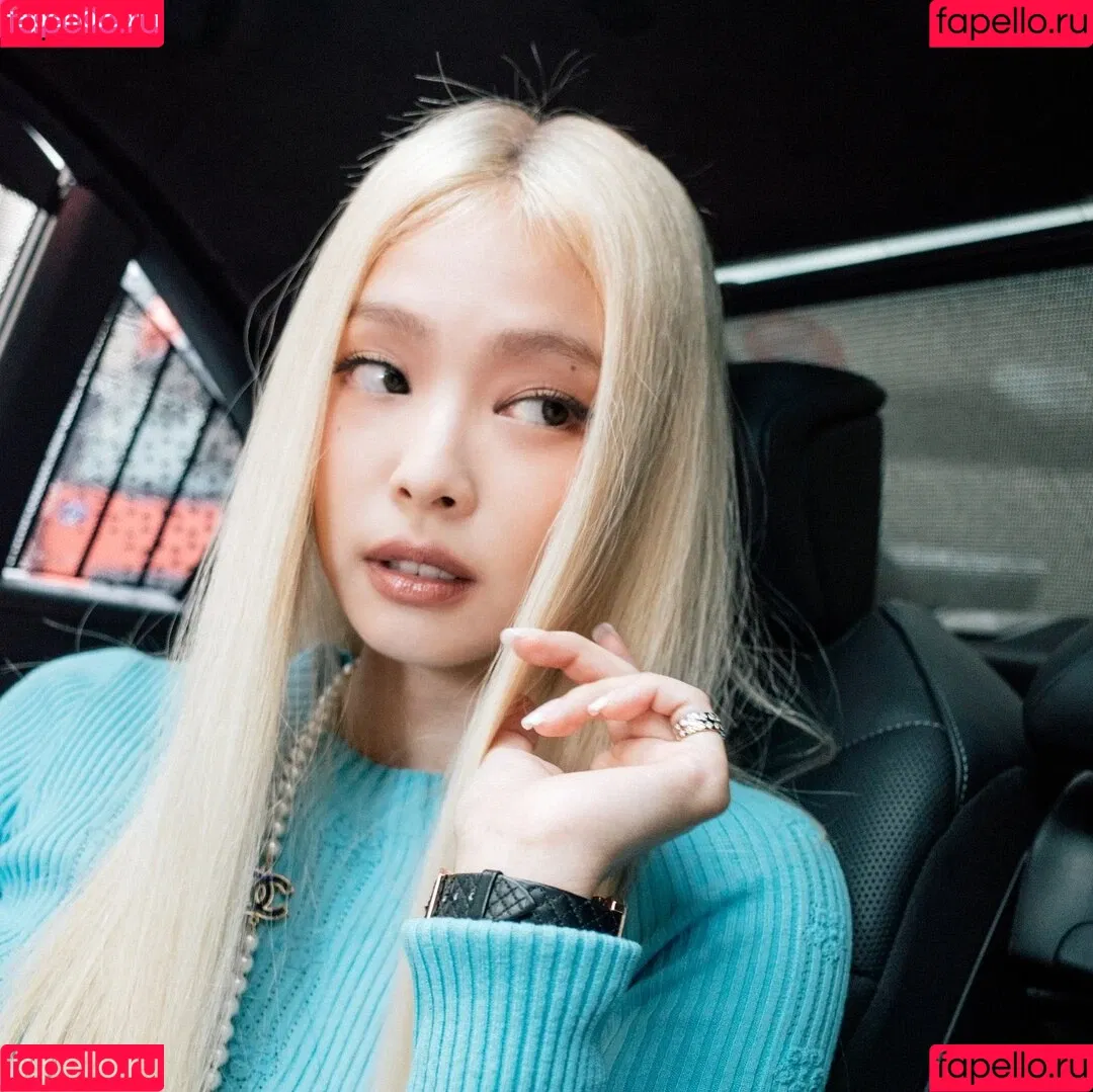 Blackpink / Jennie | BLΛƆKPIИK / jennierubyjane / sheflieshigh Onlyfans Photo Gallery 