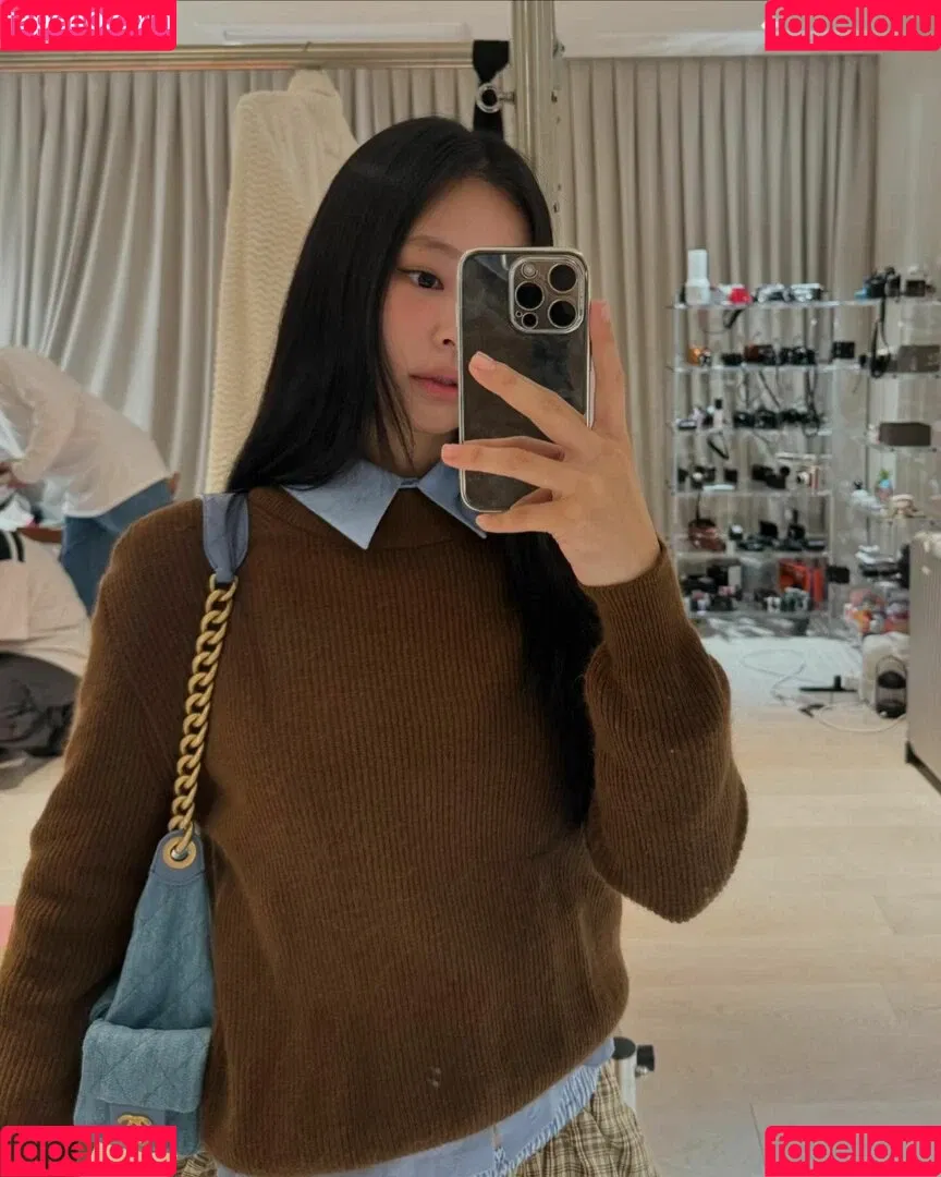 Blackpink / Jennie | BLΛƆKPIИK / jennierubyjane / sheflieshigh Onlyfans Photo Gallery 