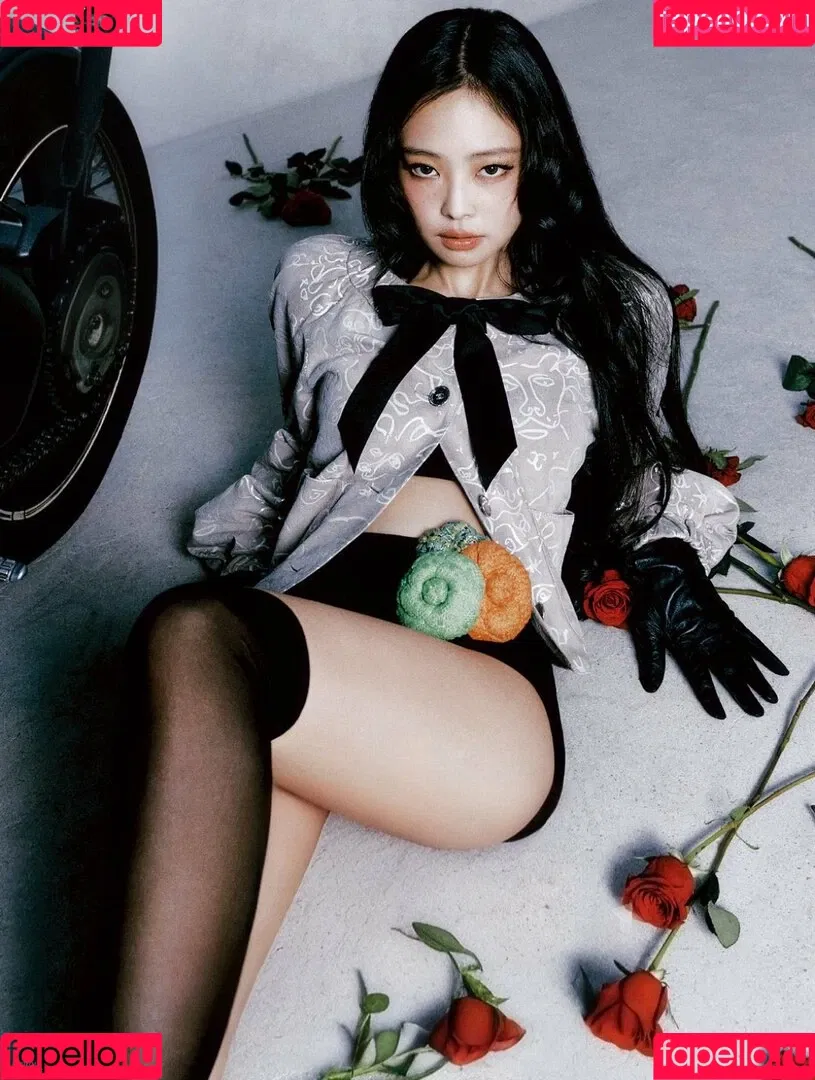 Blackpink / Jennie | BLΛƆKPIИK / jennierubyjane / sheflieshigh Onlyfans Photo Gallery 