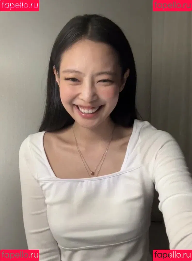 Blackpink / Jennie | BLΛƆKPIИK / jennierubyjane / sheflieshigh Onlyfans Photo Gallery 