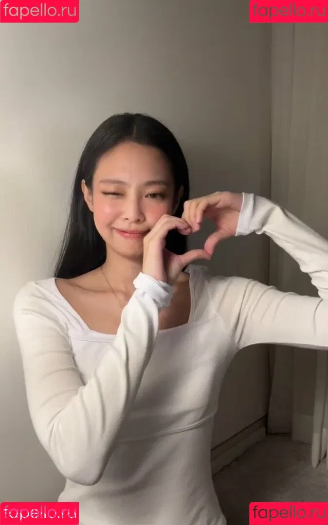 Blackpink / Jennie | BLΛƆKPIИK / jennierubyjane / sheflieshigh Onlyfans Photo Gallery 