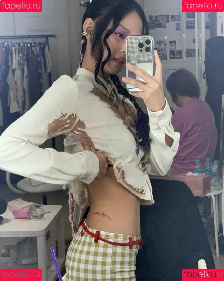 Blackpink / Jennie | BLΛƆKPIИK / jennierubyjane / sheflieshigh Onlyfans Photo Gallery 