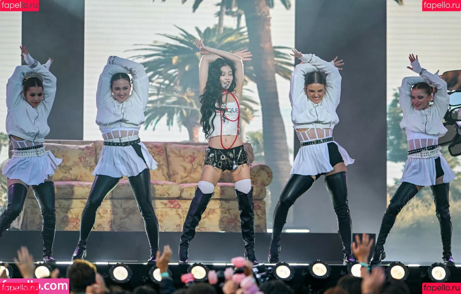 Blackpink / Jennie | BLΛƆKPIИK / jennierubyjane / sheflieshigh Onlyfans Photo Gallery 