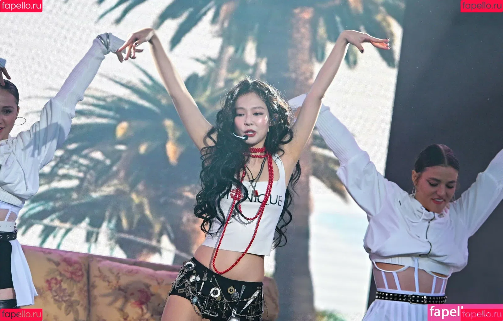 Blackpink / Jennie | BLΛƆKPIИK / jennierubyjane / sheflieshigh Onlyfans Photo Gallery 