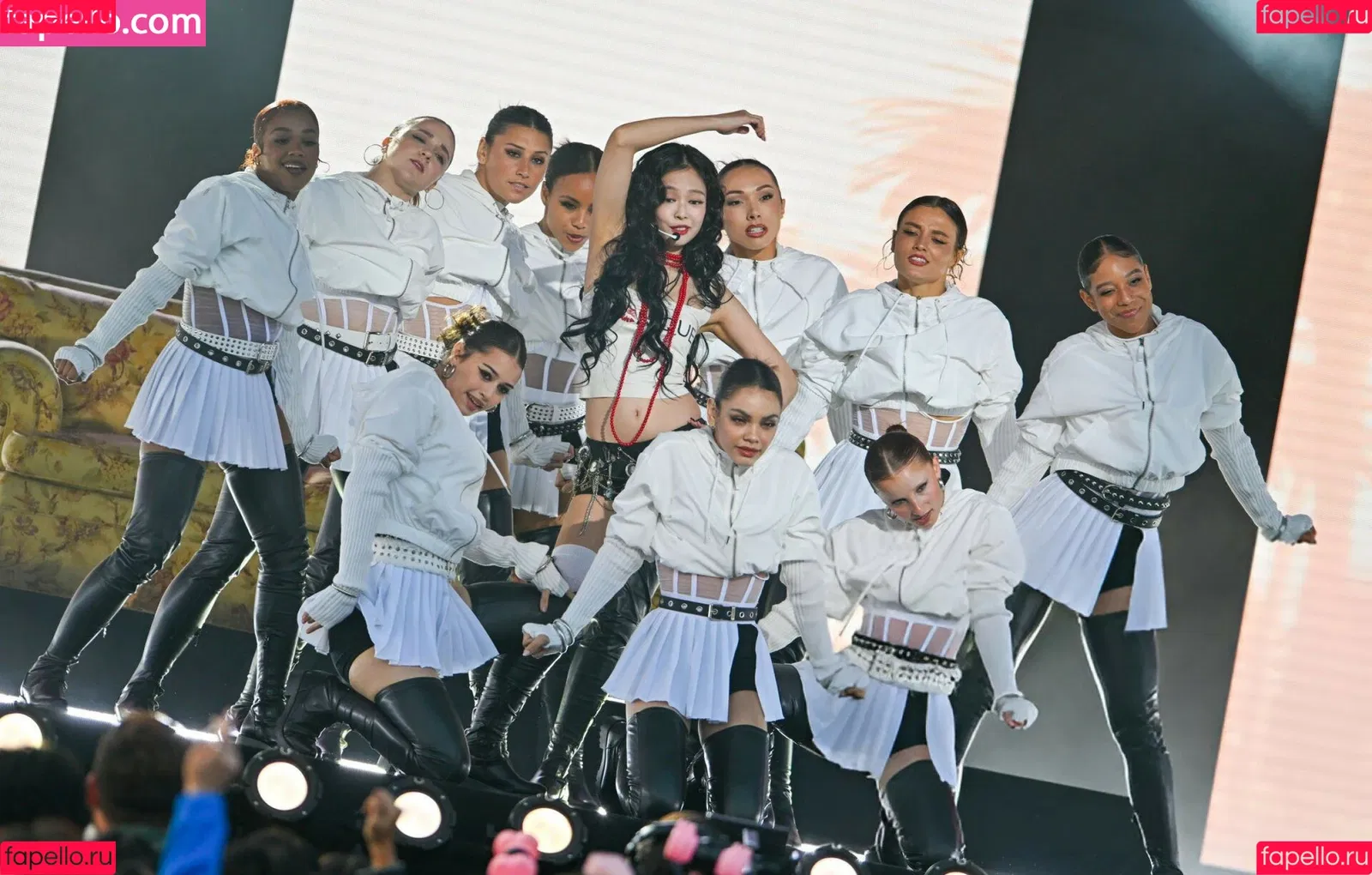 Blackpink / Jennie | BLΛƆKPIИK / jennierubyjane / sheflieshigh Onlyfans Photo Gallery 
