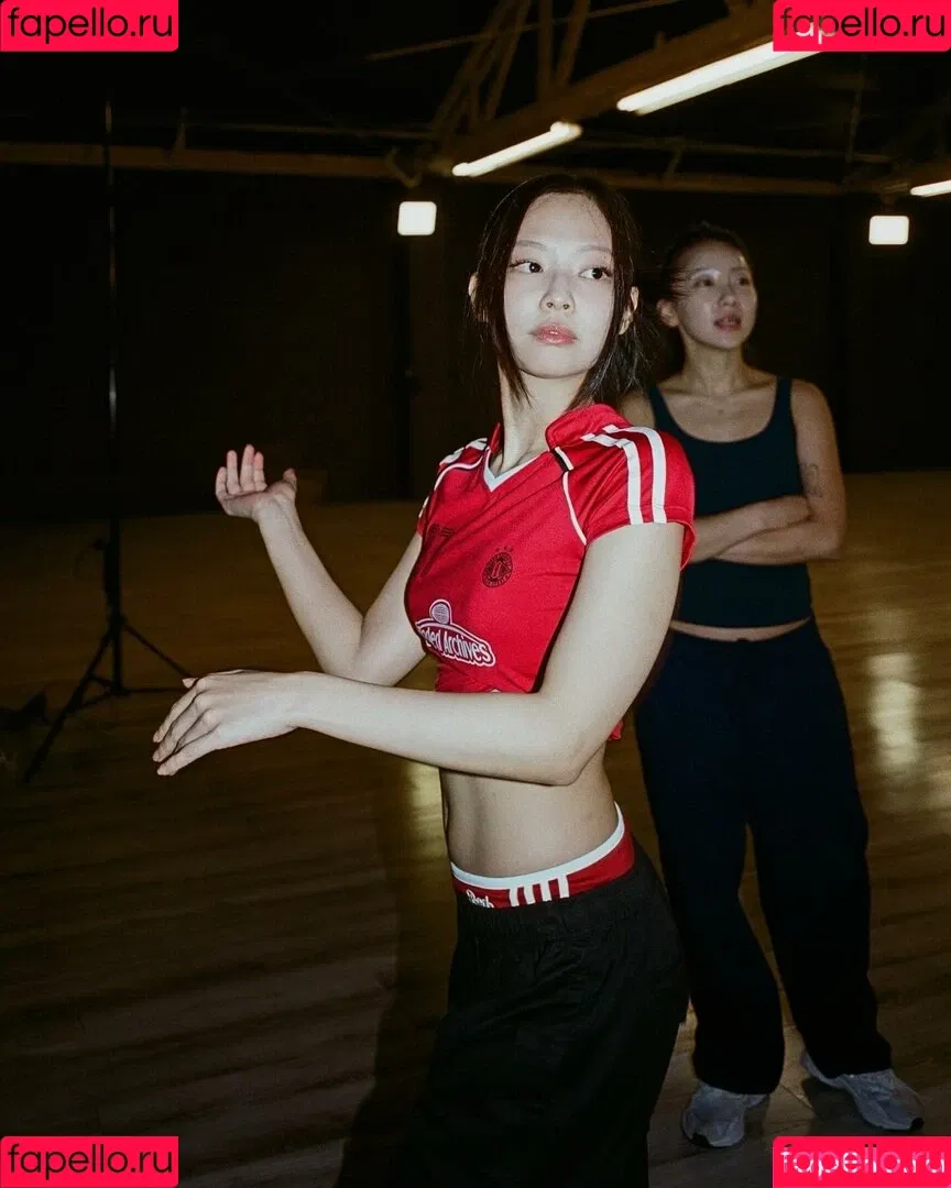 Blackpink / Jennie | BLΛƆKPIИK / jennierubyjane / sheflieshigh Onlyfans Photo Gallery 