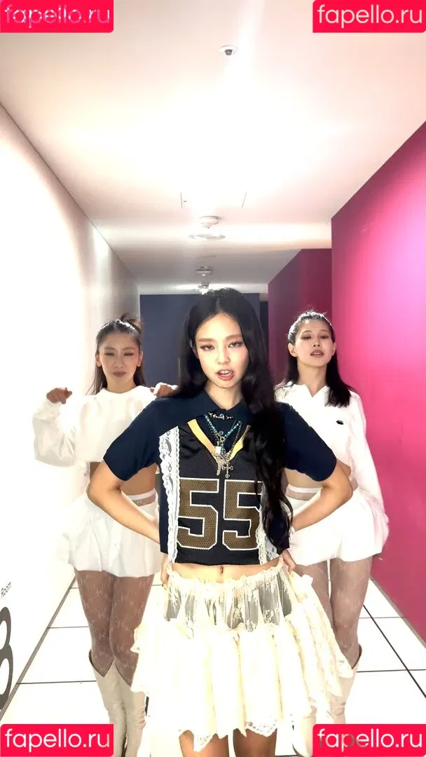 Blackpink / Jennie | BLΛƆKPIИK / jennierubyjane / sheflieshigh Onlyfans Photo Gallery 