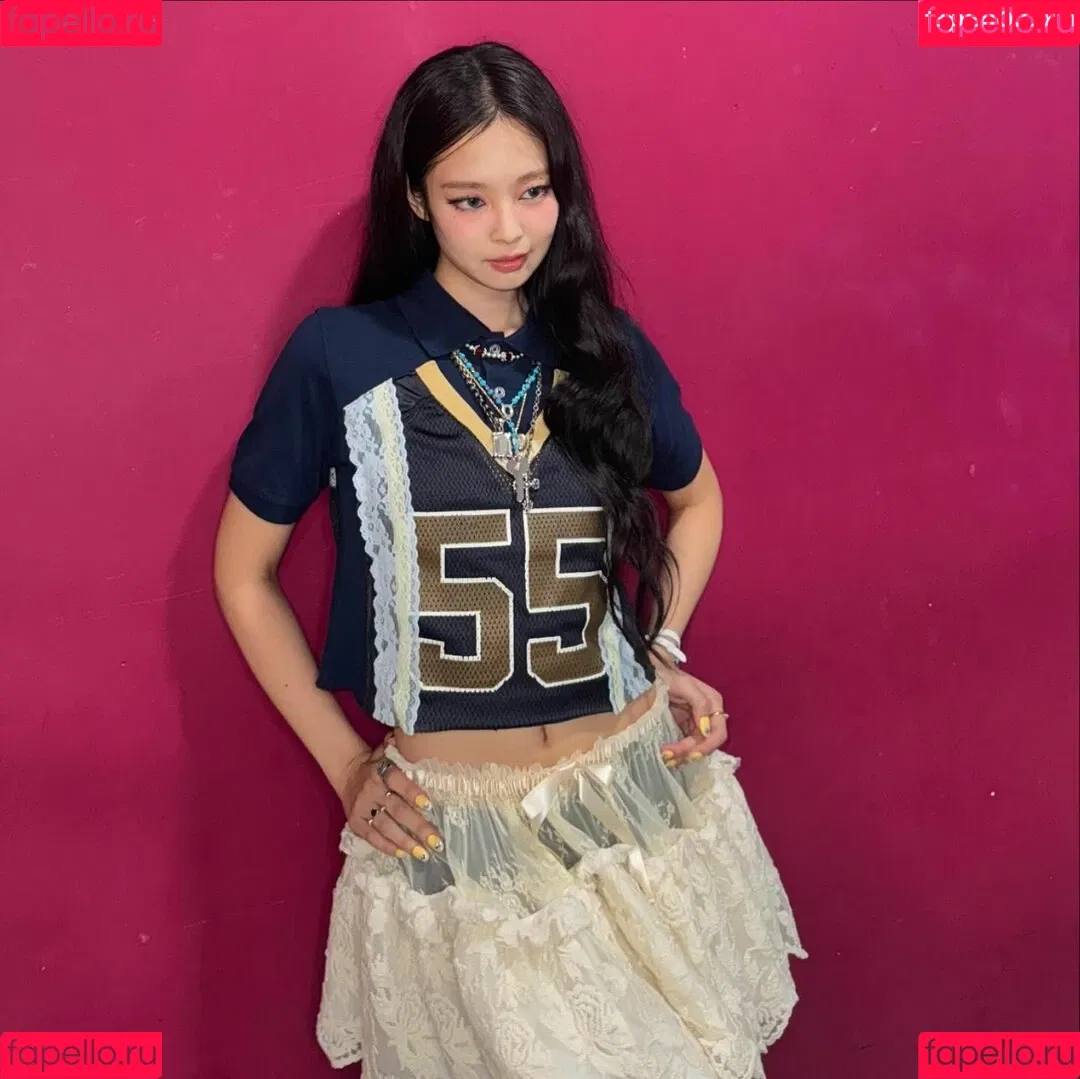 Blackpink / Jennie | BLΛƆKPIИK / jennierubyjane / sheflieshigh Onlyfans Photo Gallery 
