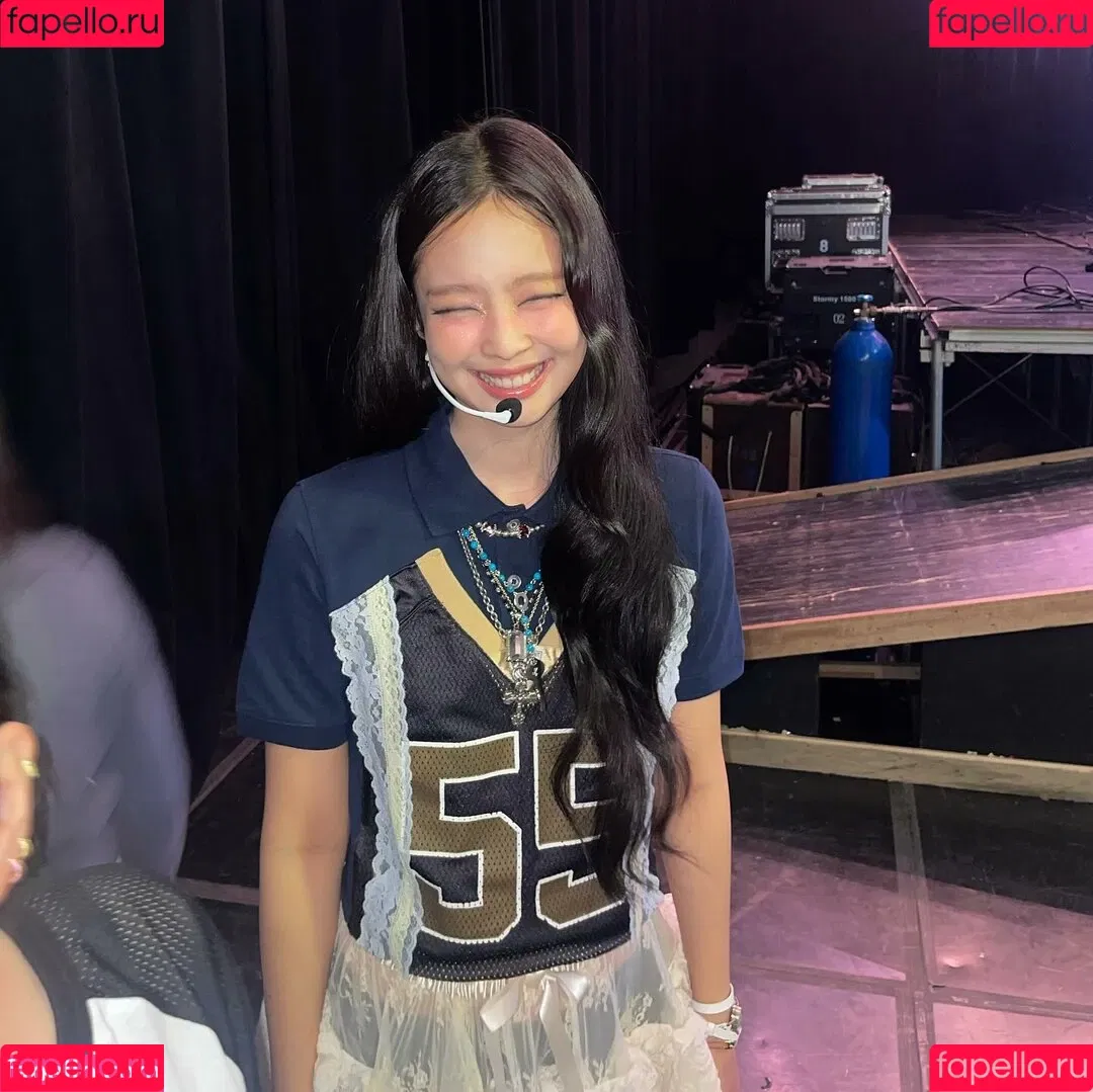 Blackpink / Jennie | BLΛƆKPIИK / jennierubyjane / sheflieshigh Onlyfans Photo Gallery 