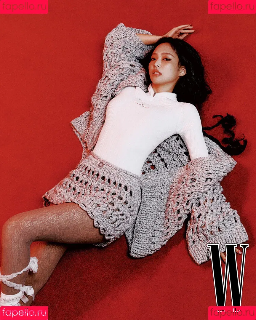 Blackpink / Jennie | BLΛƆKPIИK / jennierubyjane / sheflieshigh Onlyfans Photo Gallery 