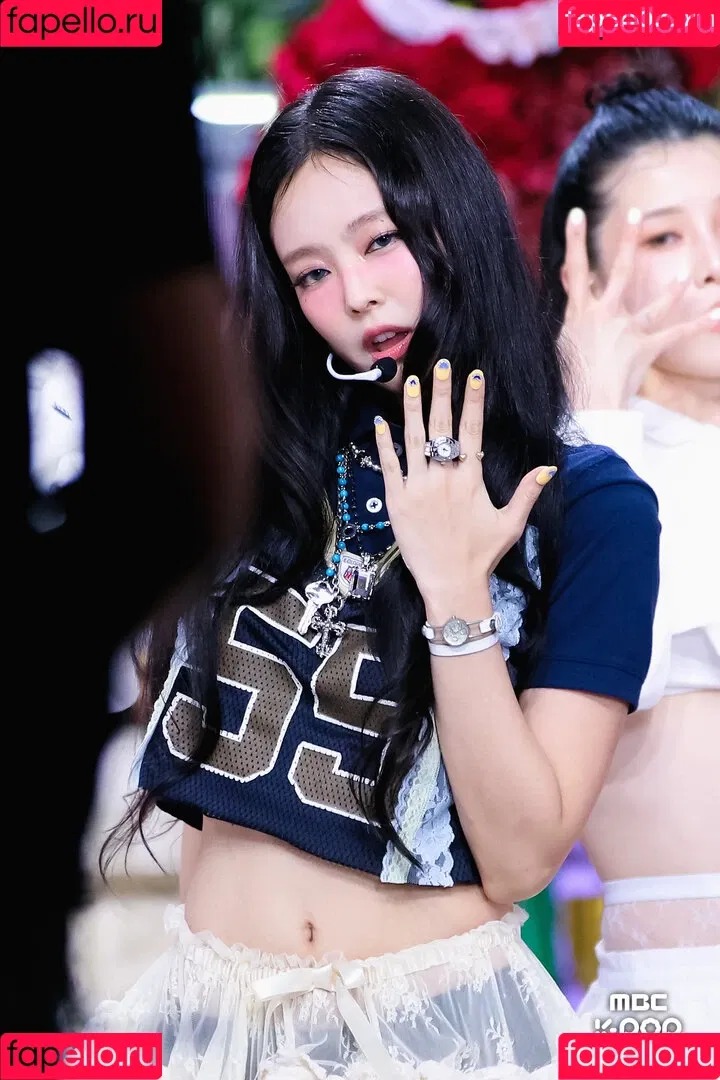 Blackpink / Jennie | BLΛƆKPIИK / jennierubyjane / sheflieshigh Onlyfans Photo Gallery 