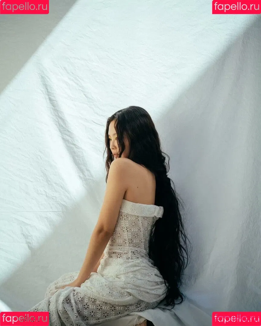 Blackpink / Jennie | BLΛƆKPIИK / jennierubyjane / sheflieshigh Onlyfans Photo Gallery 