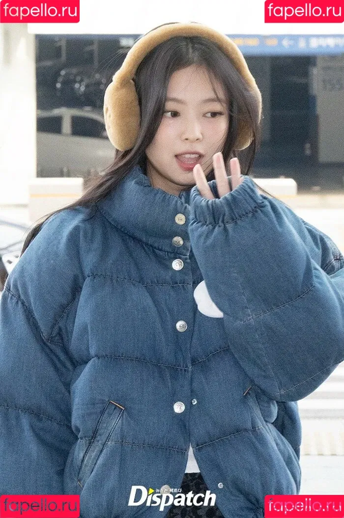 Blackpink / Jennie | BLΛƆKPIИK / jennierubyjane / sheflieshigh Onlyfans Photo Gallery 
