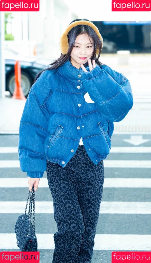 Blackpink / Jennie | BLΛƆKPIИK / jennierubyjane / sheflieshigh Onlyfans Photo Gallery 