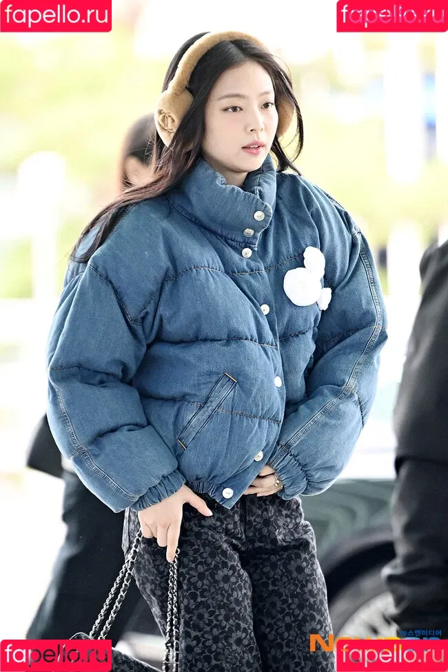 Blackpink / Jennie | BLΛƆKPIИK / jennierubyjane / sheflieshigh Onlyfans Photo Gallery 
