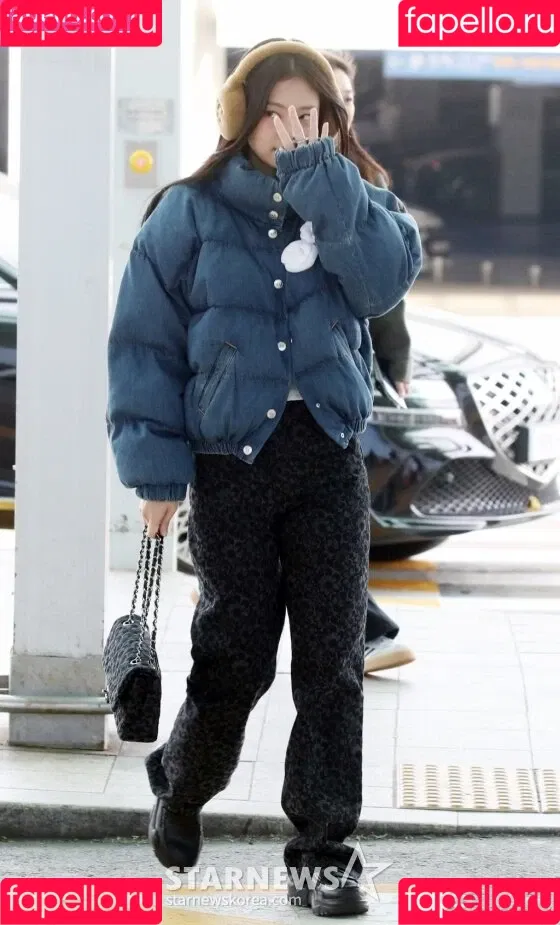 Blackpink / Jennie | BLΛƆKPIИK / jennierubyjane / sheflieshigh Onlyfans Photo Gallery 