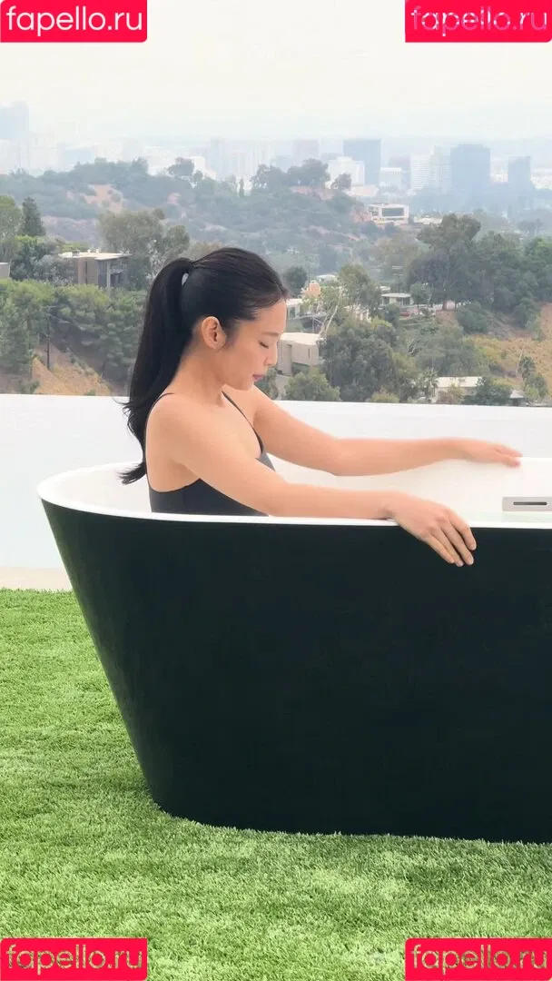 Blackpink / Jennie | BLΛƆKPIИK / jennierubyjane / sheflieshigh Onlyfans Photo Gallery 
