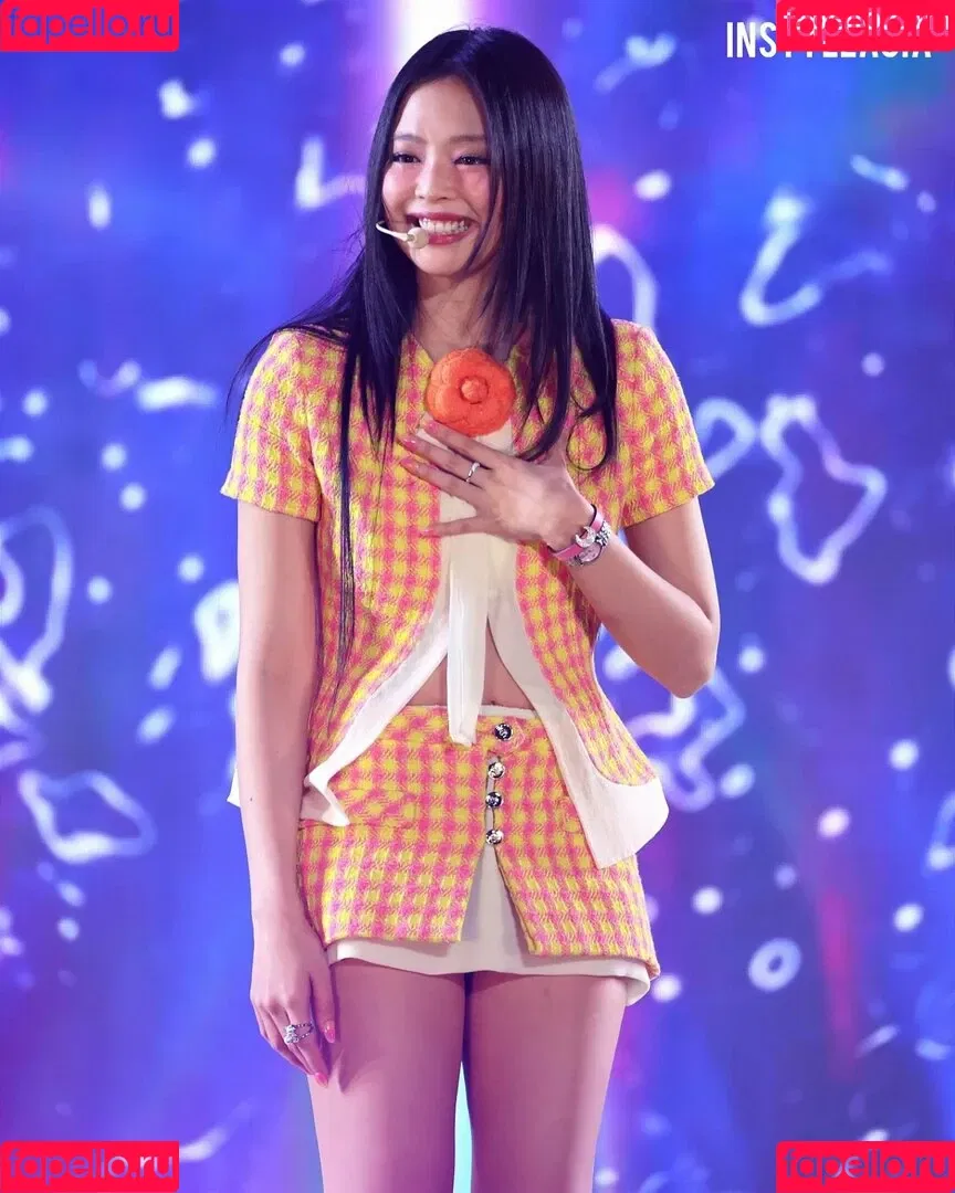 Blackpink / Jennie | BLΛƆKPIИK / jennierubyjane / sheflieshigh Onlyfans Photo Gallery 