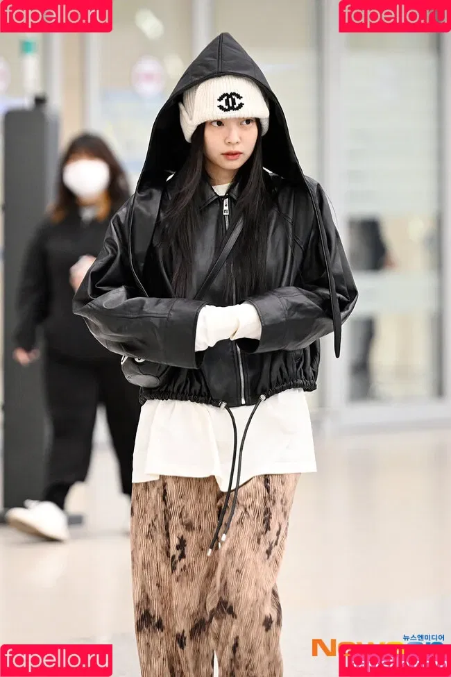 Blackpink / Jennie | BLΛƆKPIИK / jennierubyjane / sheflieshigh Onlyfans Photo Gallery 
