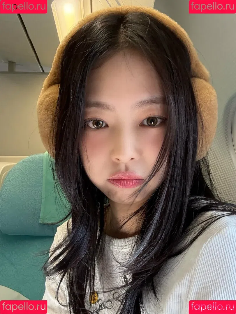Blackpink / Jennie | BLΛƆKPIИK / jennierubyjane / sheflieshigh Onlyfans Photo Gallery 