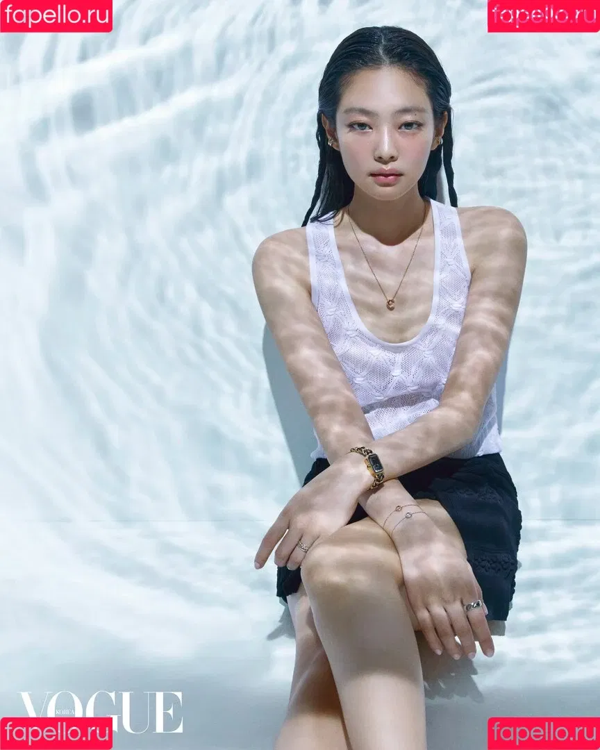 Blackpink / Jennie | BLΛƆKPIИK / jennierubyjane / sheflieshigh Onlyfans Photo Gallery 