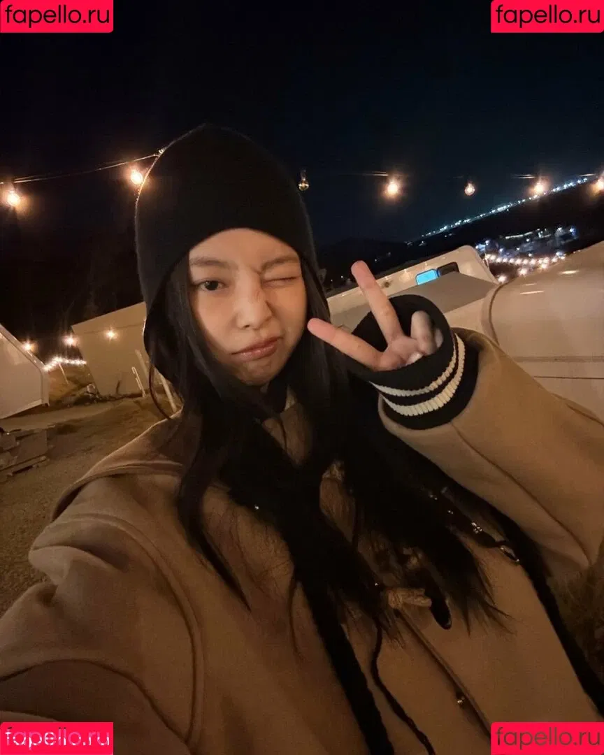 Blackpink / Jennie | BLΛƆKPIИK / jennierubyjane / sheflieshigh Onlyfans Photo Gallery 