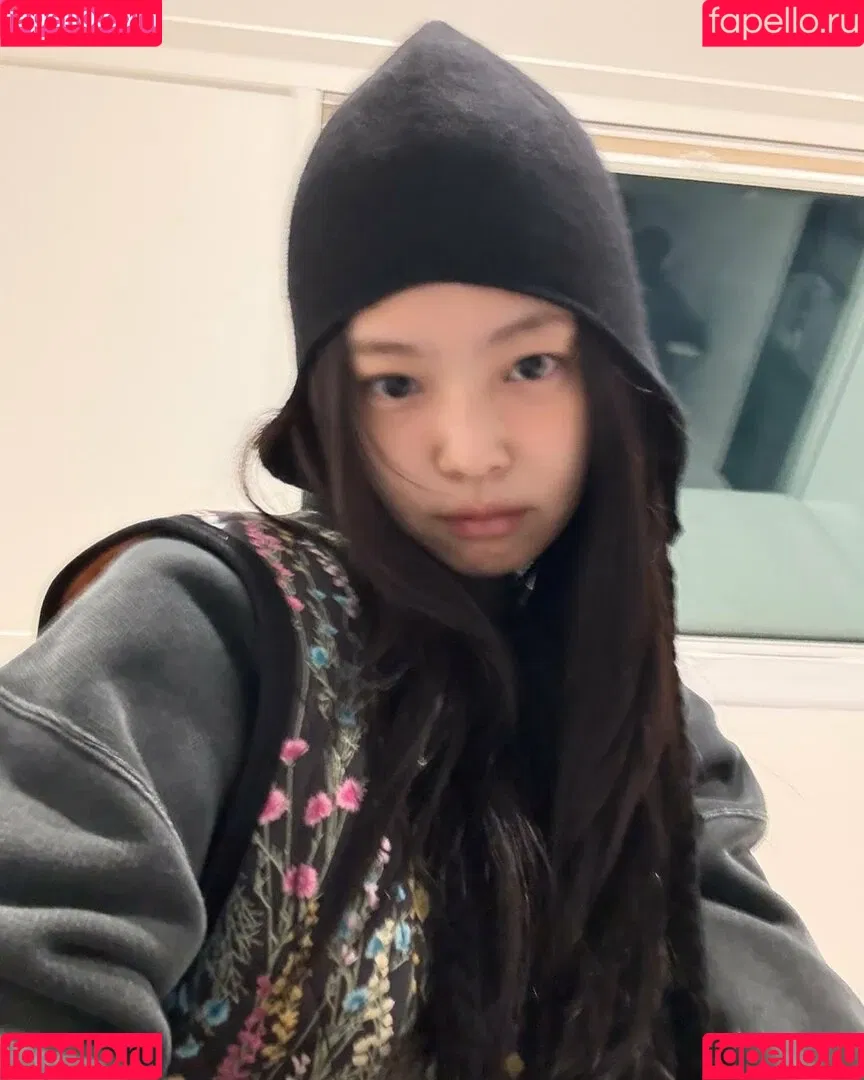 Blackpink / Jennie | BLΛƆKPIИK / jennierubyjane / sheflieshigh Onlyfans Photo Gallery 
