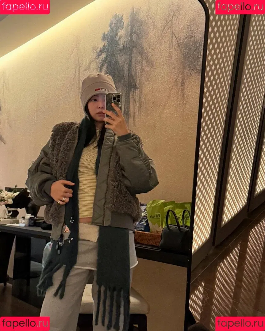 Blackpink / Jennie | BLΛƆKPIИK / jennierubyjane / sheflieshigh Onlyfans Photo Gallery 
