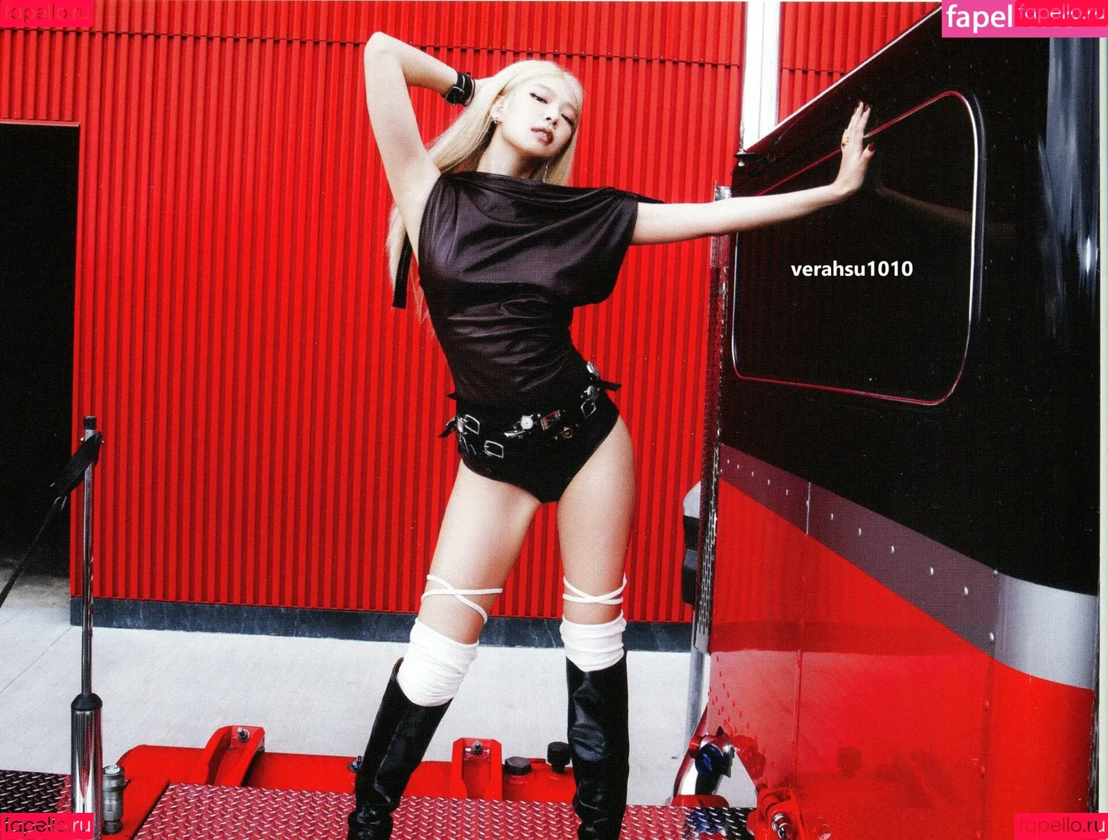 Blackpink / Jennie | BLΛƆKPIИK / jennierubyjane / sheflieshigh Onlyfans Photo Gallery 
