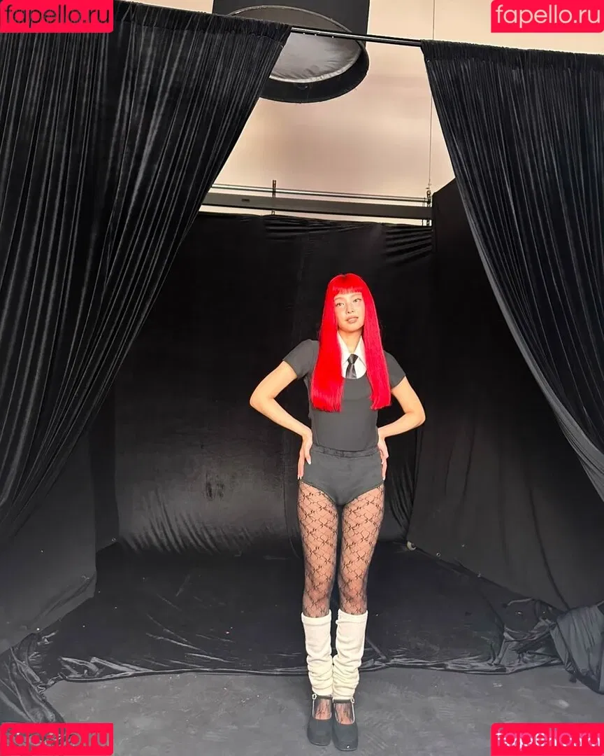 Blackpink / Jennie | BLΛƆKPIИK / jennierubyjane / sheflieshigh Onlyfans Photo Gallery 