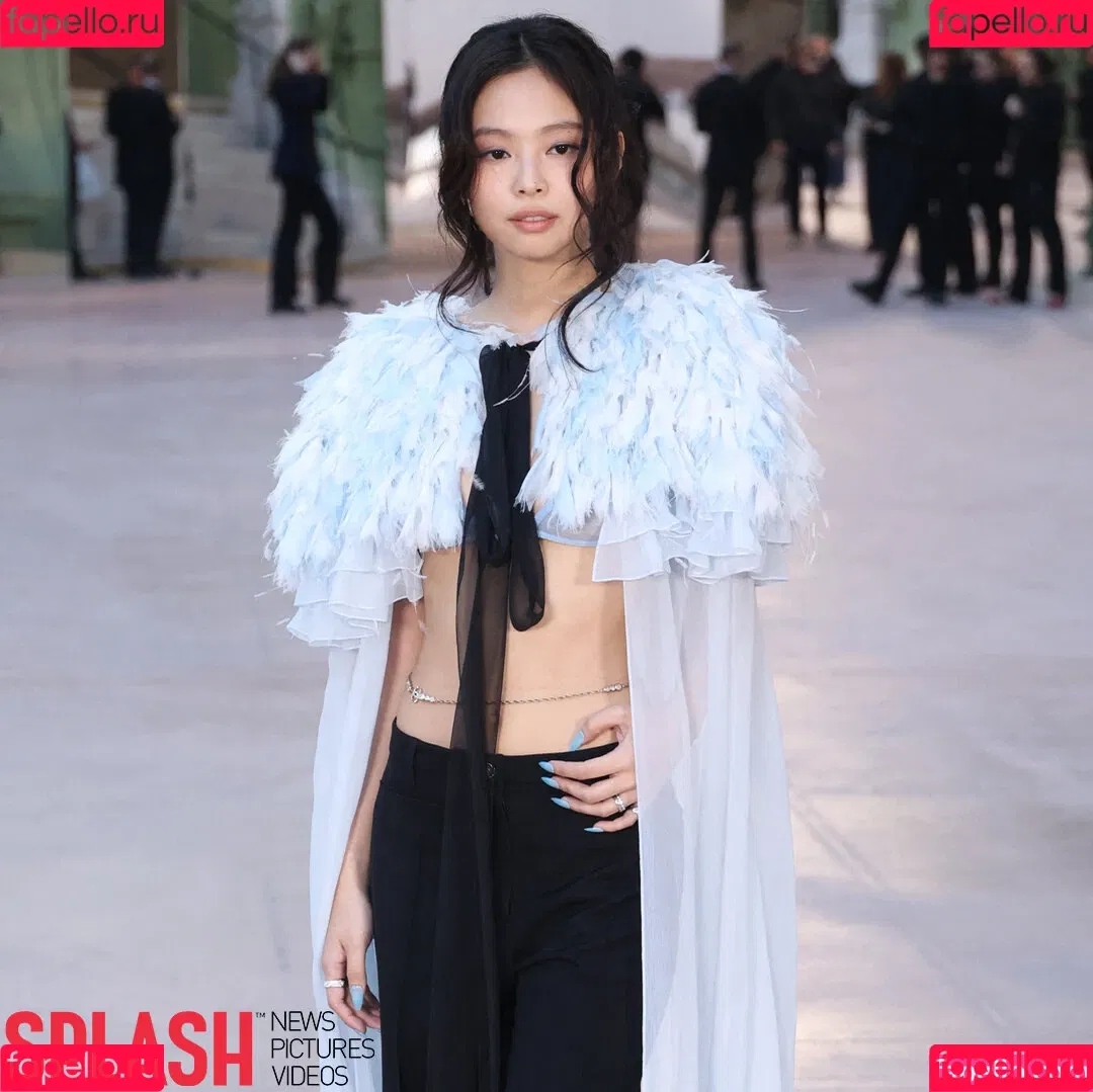 Blackpink / Jennie | BLΛƆKPIИK / jennierubyjane / sheflieshigh Onlyfans Photo Gallery 