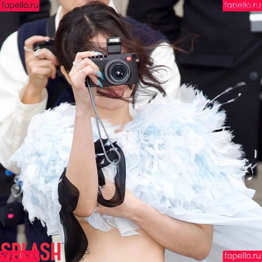 Blackpink / Jennie | BLΛƆKPIИK / jennierubyjane / sheflieshigh Onlyfans Photo Gallery 
