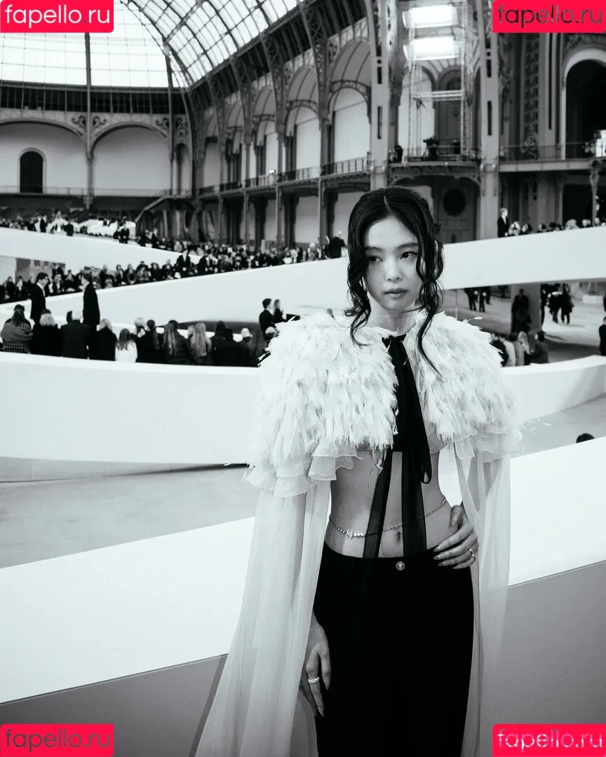 Blackpink / Jennie | BLΛƆKPIИK / jennierubyjane / sheflieshigh Onlyfans Photo Gallery 