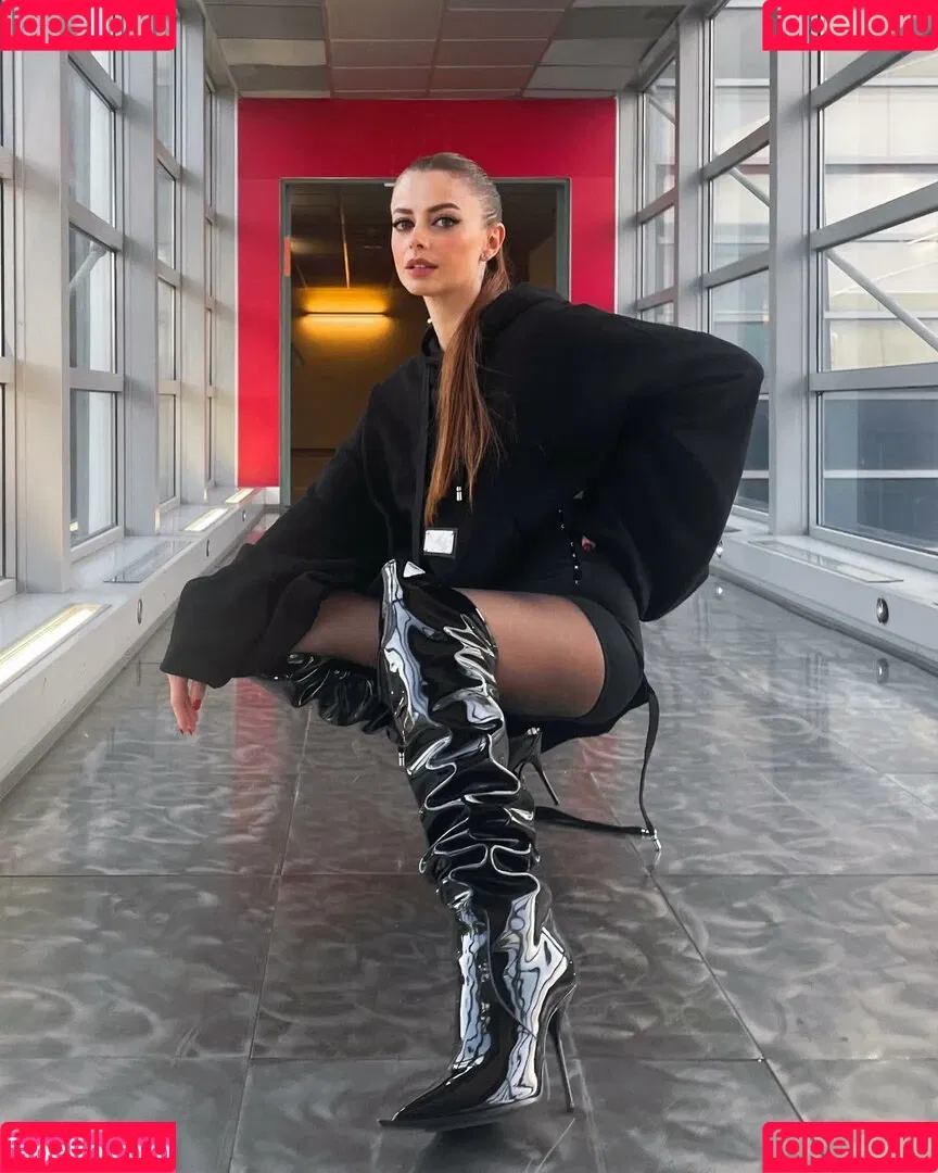 Annalisa / Annalisa Atomicblonde / annalisa_atomicblonde / naliannalisa Onlyfans Photo Gallery 