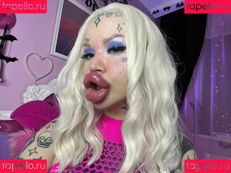 Nasty_bimbo / nasty_nasty_bimbo Onlyfans Photo Gallery 