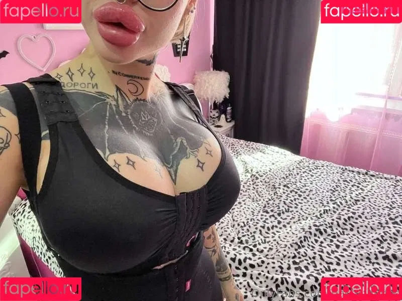 Nasty_bimbo / nasty_nasty_bimbo Onlyfans Photo Gallery 