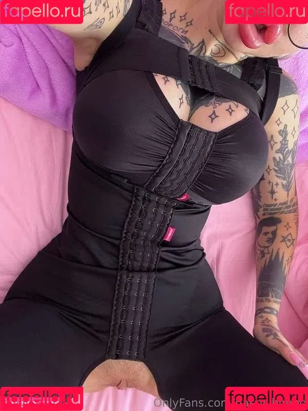 Nasty_bimbo / nasty_nasty_bimbo Onlyfans Photo Gallery 