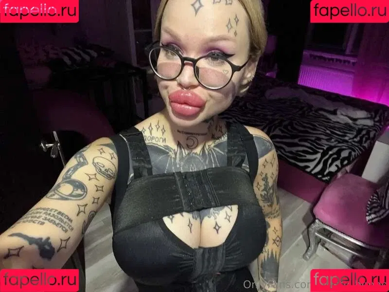 Nasty_bimbo / nasty_nasty_bimbo Onlyfans Photo Gallery 
