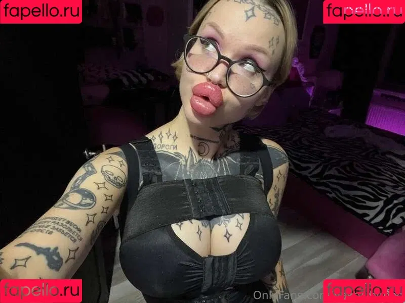 Nasty_bimbo / nasty_nasty_bimbo Onlyfans Photo Gallery 