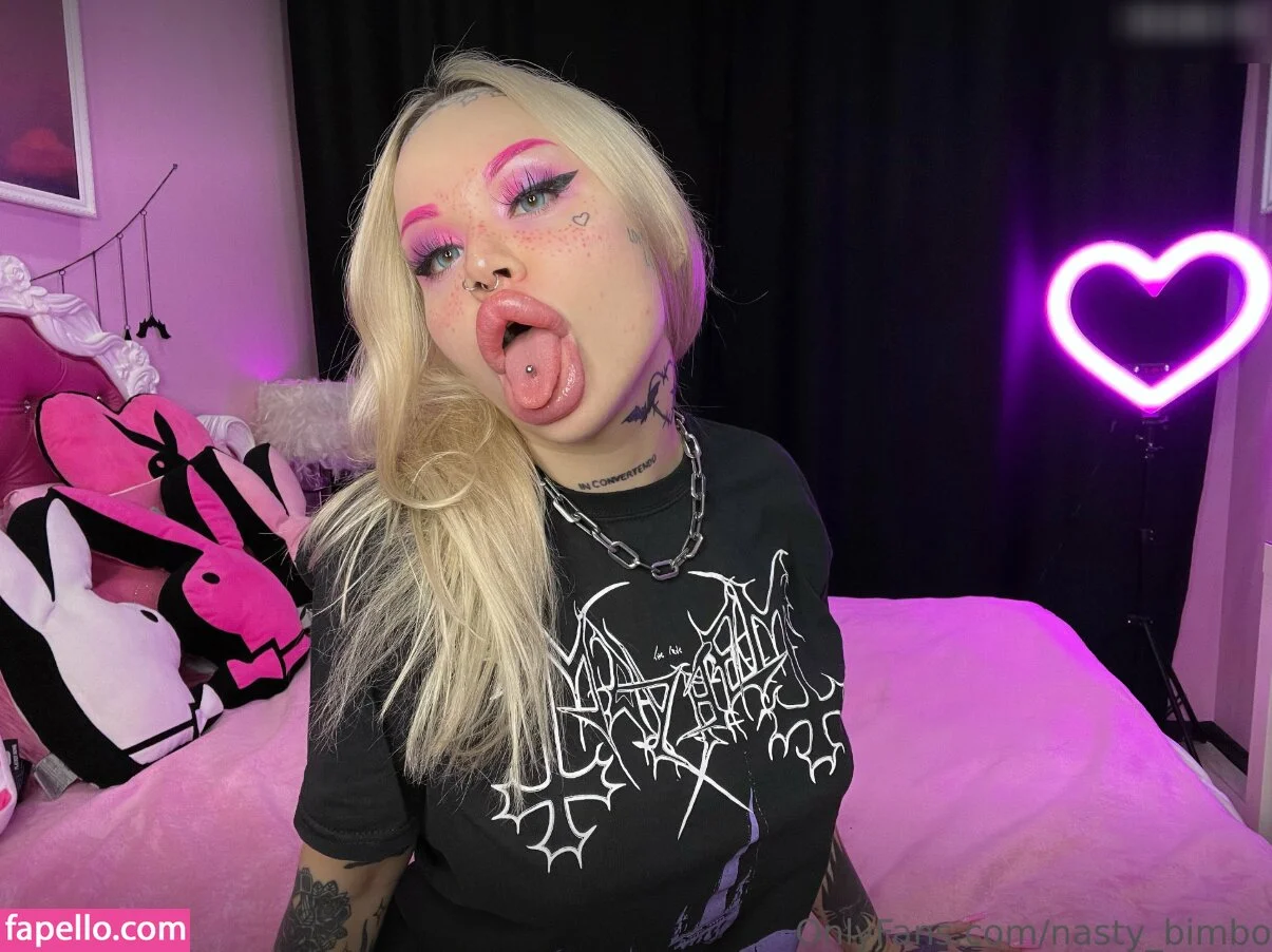 Nasty_bimbo / nasty_nasty_bimbo Onlyfans Photo Gallery 