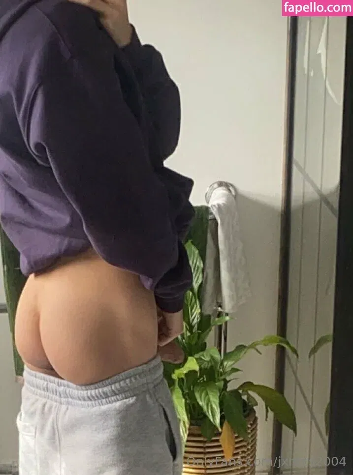 jxmes2004 / jxmes_4 Onlyfans Photo Gallery 