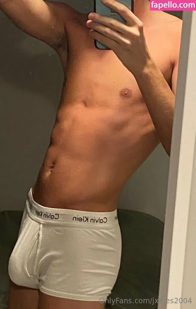 jxmes2004 / jxmes_4 Onlyfans Photo Gallery 