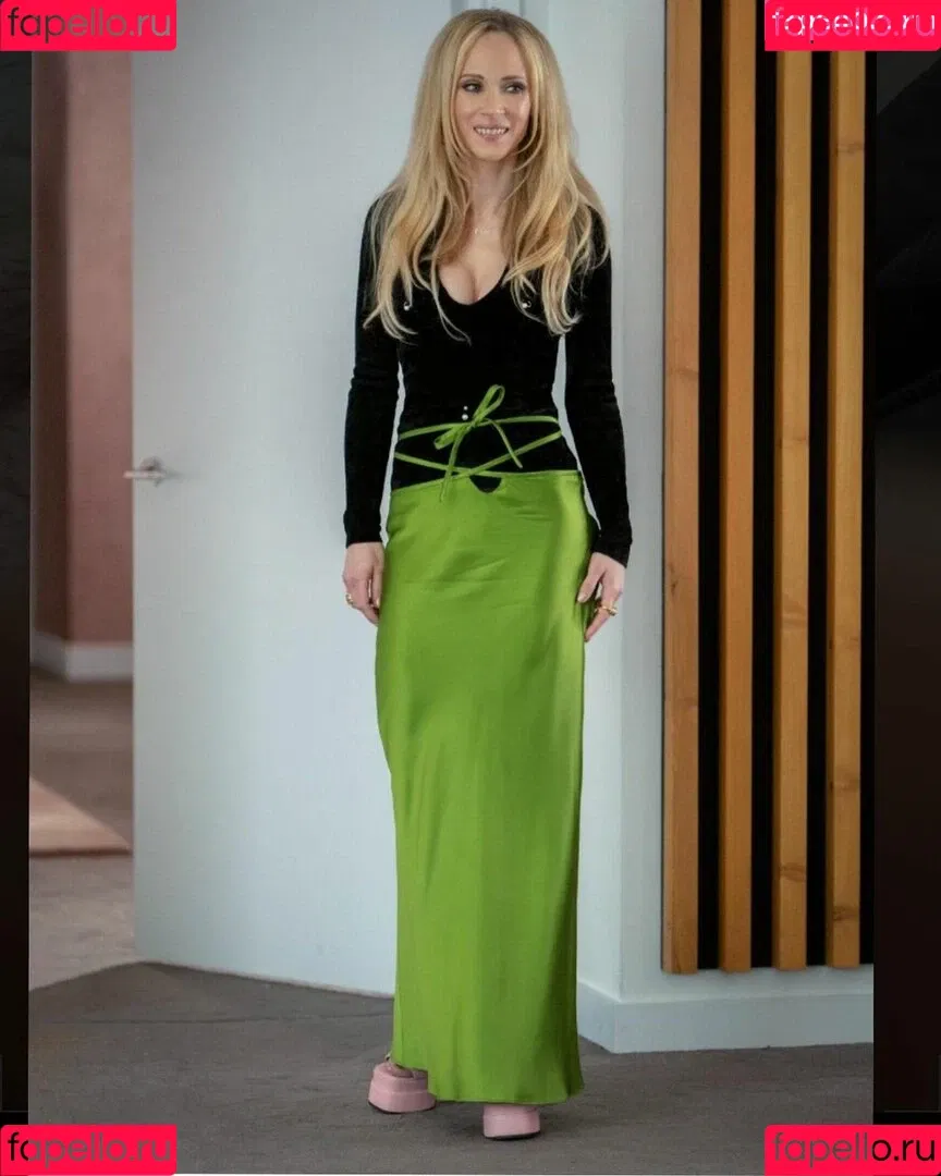 Juno Temple / junotemple Onlyfans Photo Gallery 