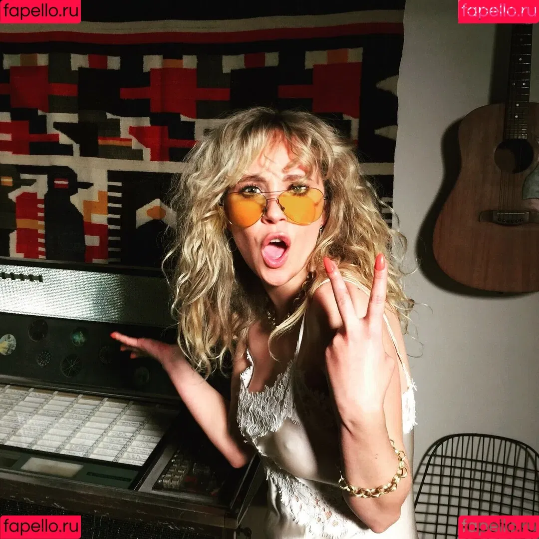 Juno Temple / junotemple Onlyfans Photo Gallery 