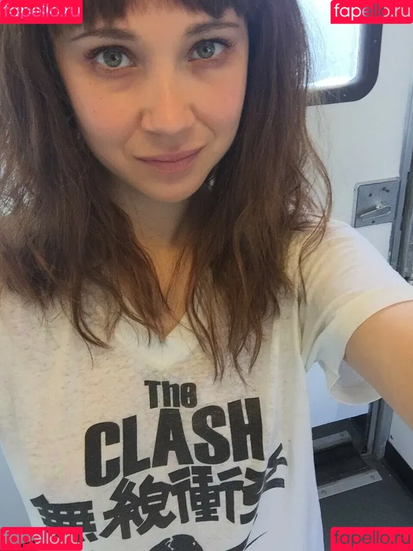 Juno Temple / junotemple Onlyfans Photo Gallery 