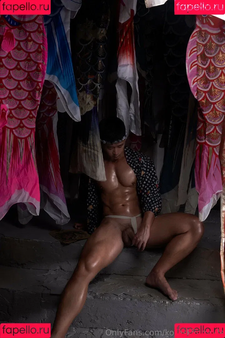 koraskiinmode Onlyfans Photo Gallery 
