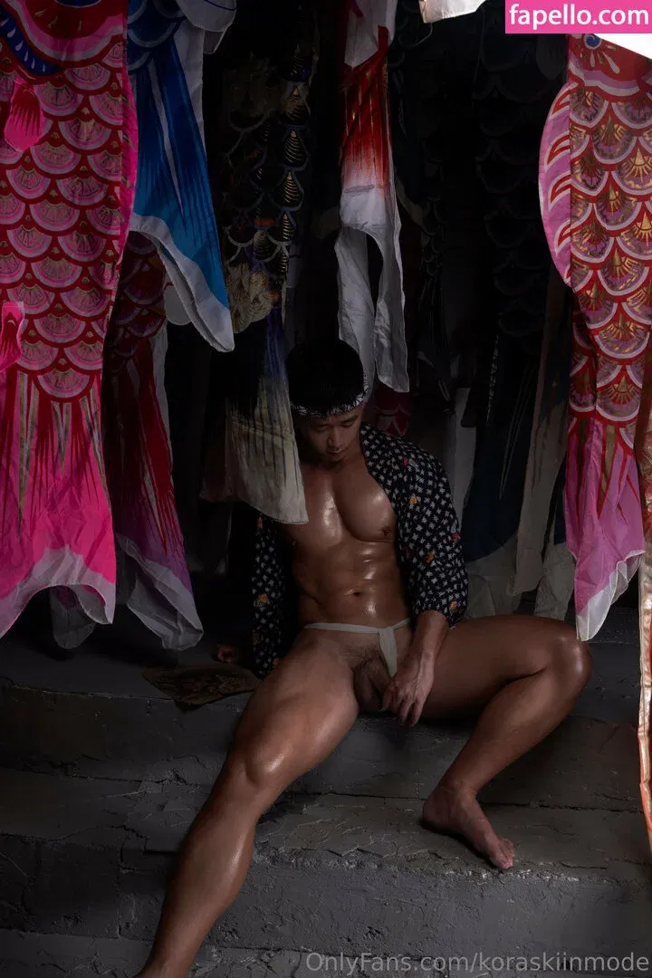 koraskiinmode Onlyfans Photo Gallery 