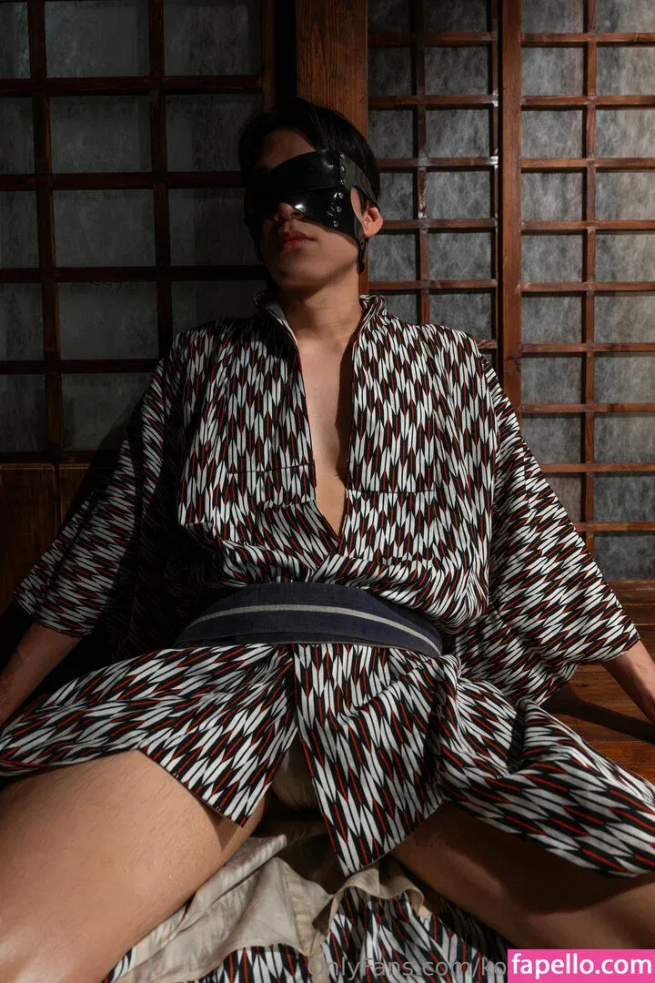 koraskiinmode Onlyfans Photo Gallery 