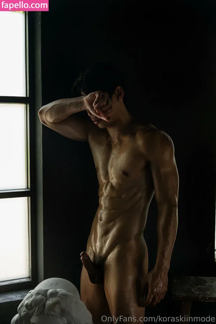 koraskiinmode Onlyfans Photo Gallery 