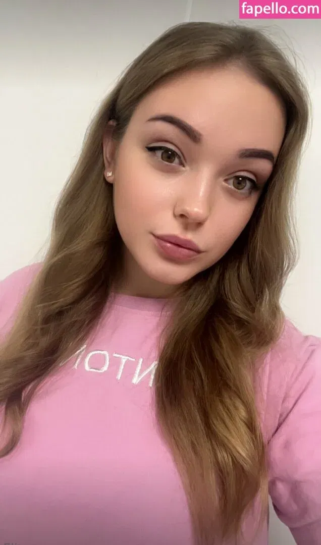 liv_rise Onlyfans Photo Gallery 